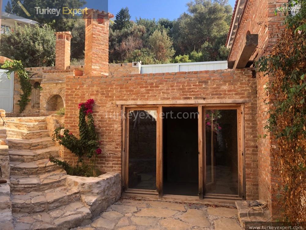 Spacious stone house in Bodrum center only 400 m from the beach 1