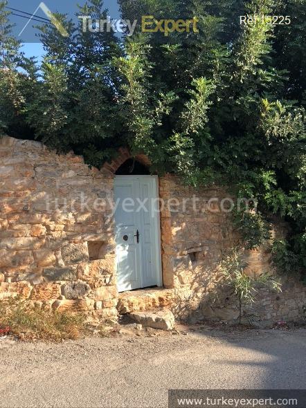 Spacious stone house in Bodrum center only 400 m from the beach 2