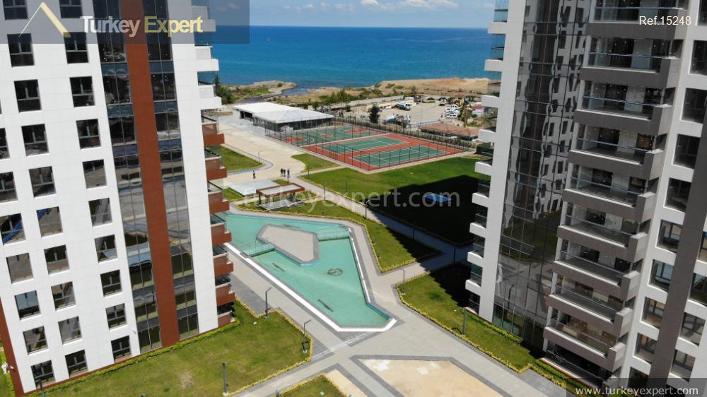 Seafront apartments for sale in Trabzon 1