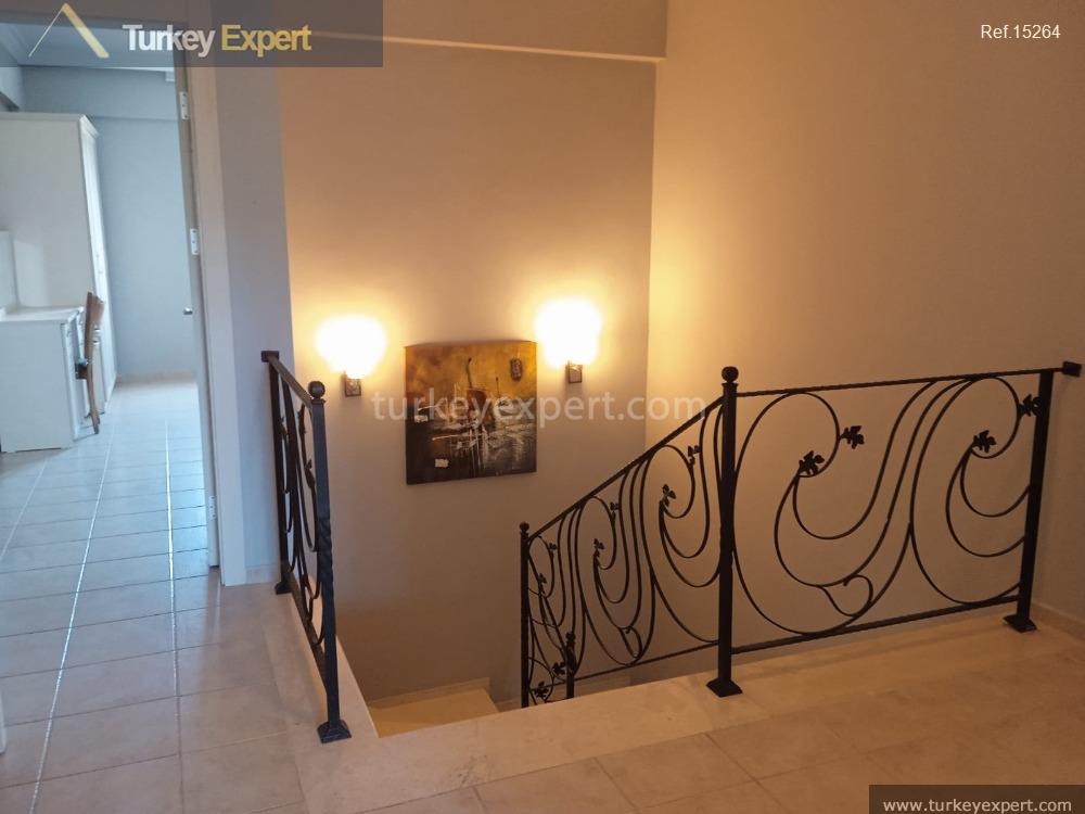 Grande villa avec piscine privée à Kusadasi Sogucak 1