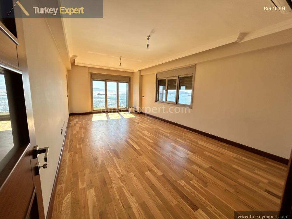 111luxury apartment with full sea view in istanbul pendik8