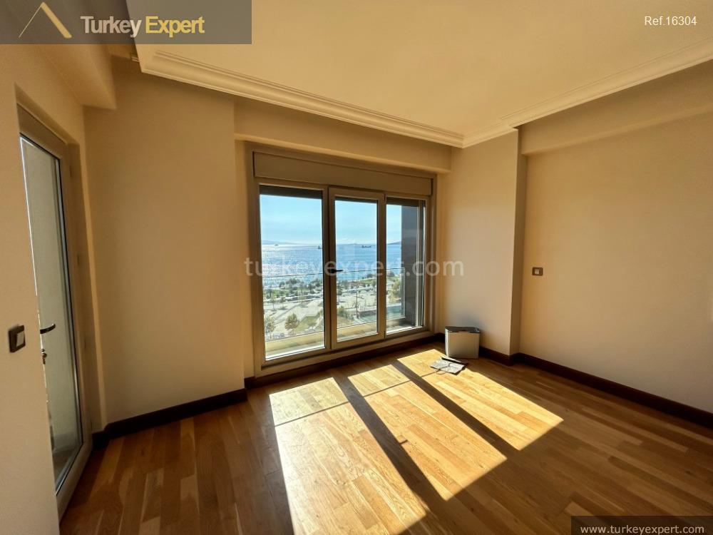112luxury apartment with full sea view in istanbul pendik9