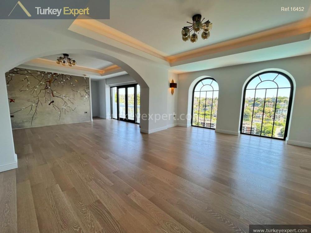 خرید خانه در استانبول عمارتی زیبا در منطقه بیکوز 3