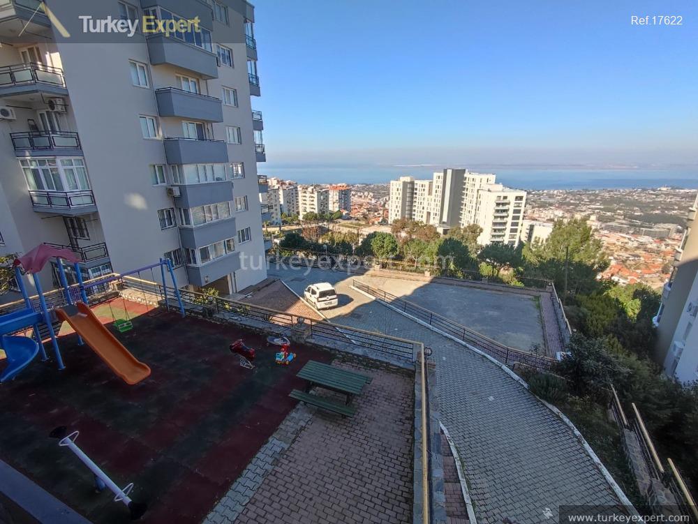 107gulf view apartment with 3 bedrooms for sale in izmir