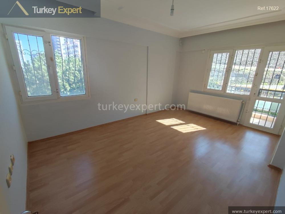 gulf view apartment with 3 bedrooms for sale in izmir14