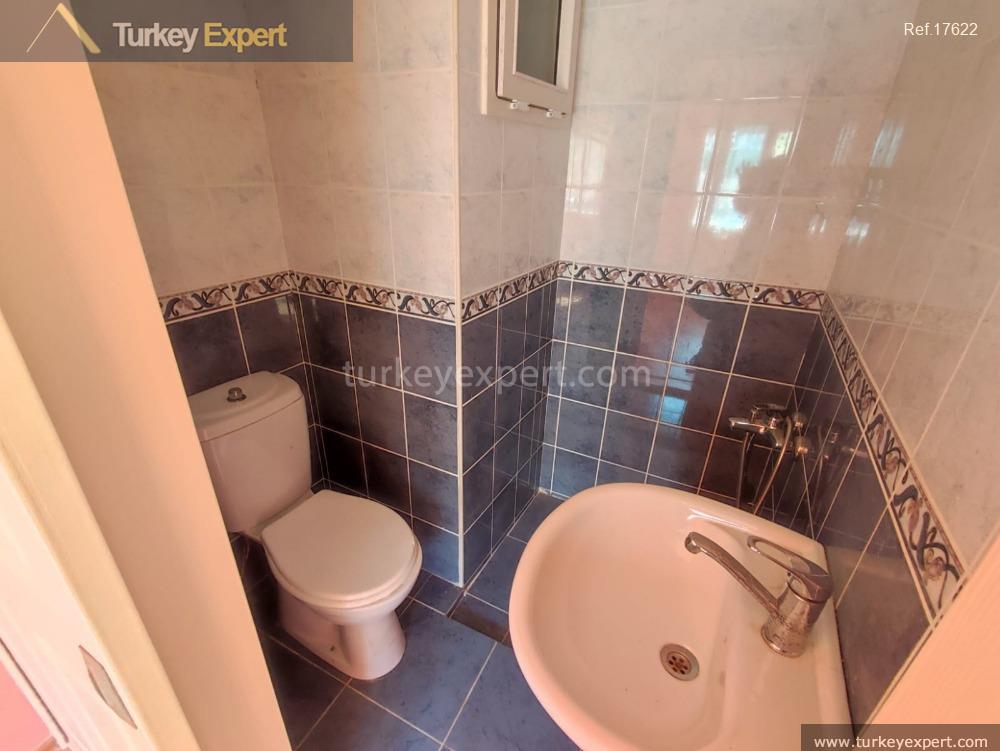 gulf view apartment with 3 bedrooms for sale in izmir15