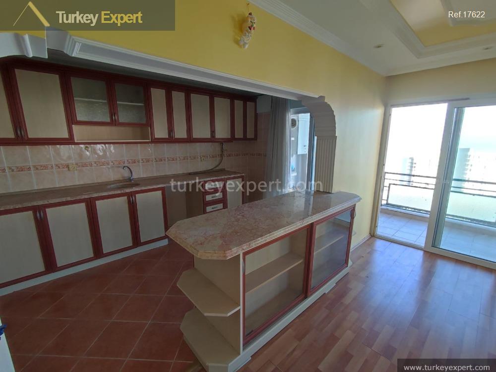 gulf view apartment with 3 bedrooms for sale in izmir18