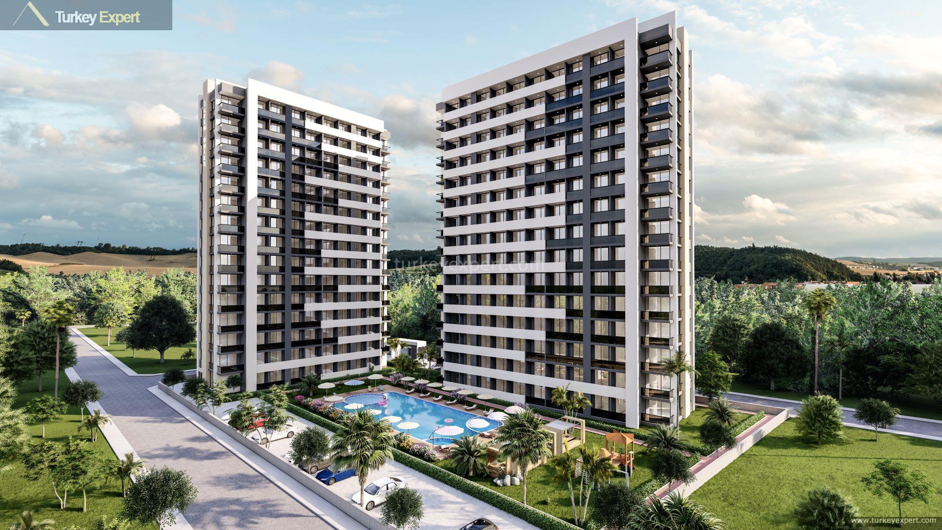 102investment bargain apartments for sale near the beach in mersin15