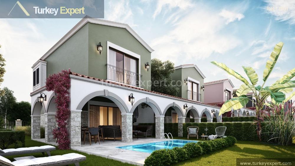 01new traditionalstyle villas with garden parking and private pool in