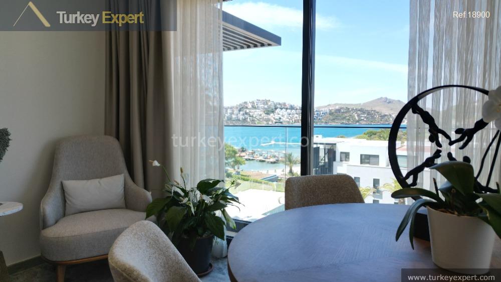 Apartments for sale in Bodrum Yalikavak with a private beach and a high rental yield 1