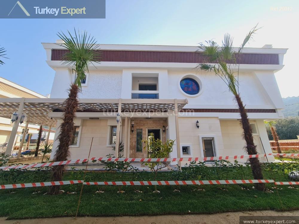 103exclusive mansions with private heated pool in kusadasi 400 m47