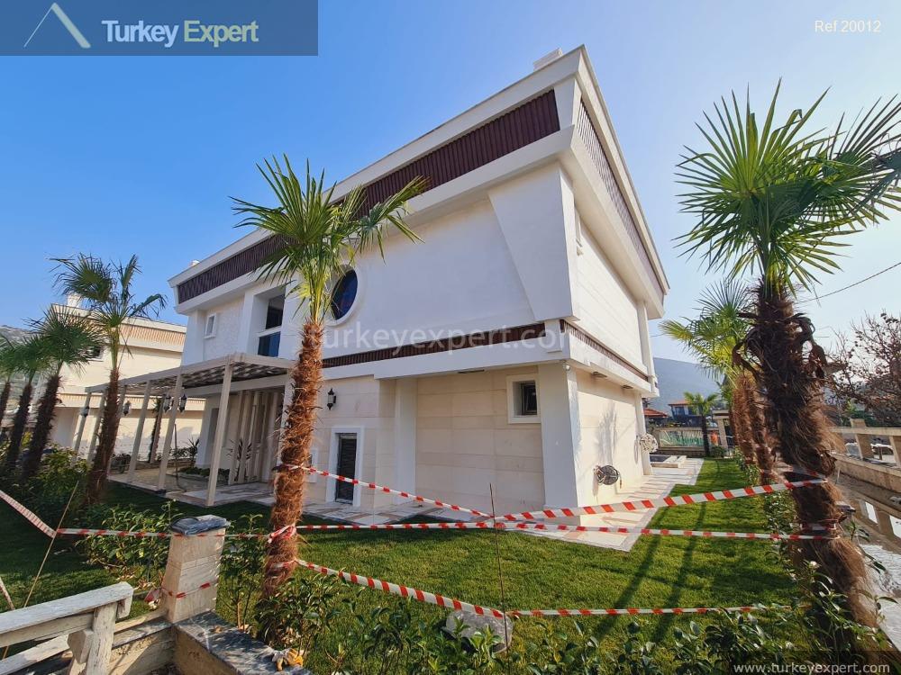 104exclusive mansions with private heated pool in kusadasi 400 m48
