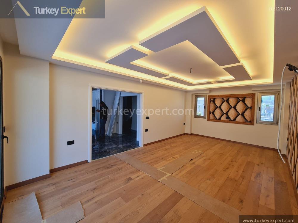 exclusive mansions with private heated pool in kusadasi 400 m45