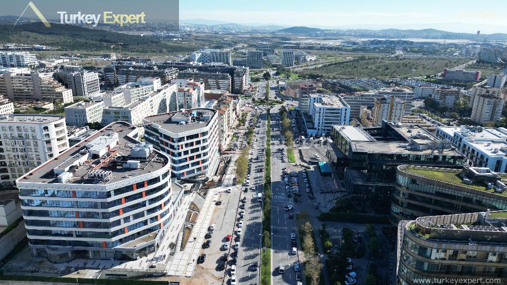 Move-in-ready residences in a mixed-use development in Pendik Istanbul 2