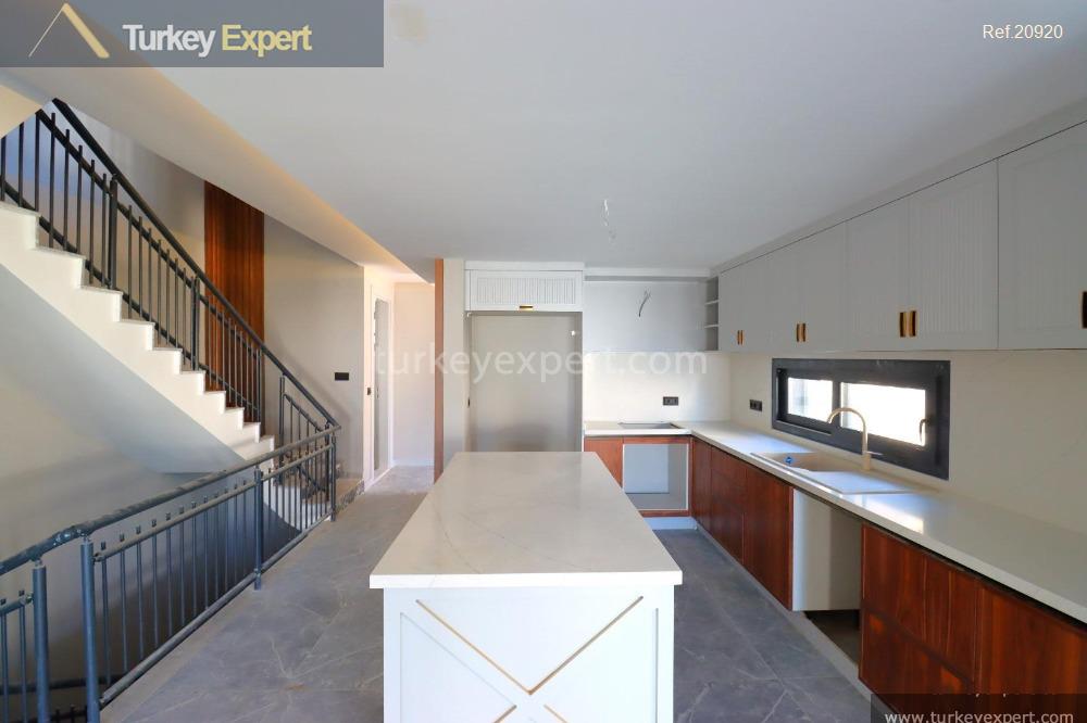 Nueva villa de 6 dormitorios con vistas al mar, piscina privada, sauna y hammam en Kusadasi, cerca del centro comercial 0