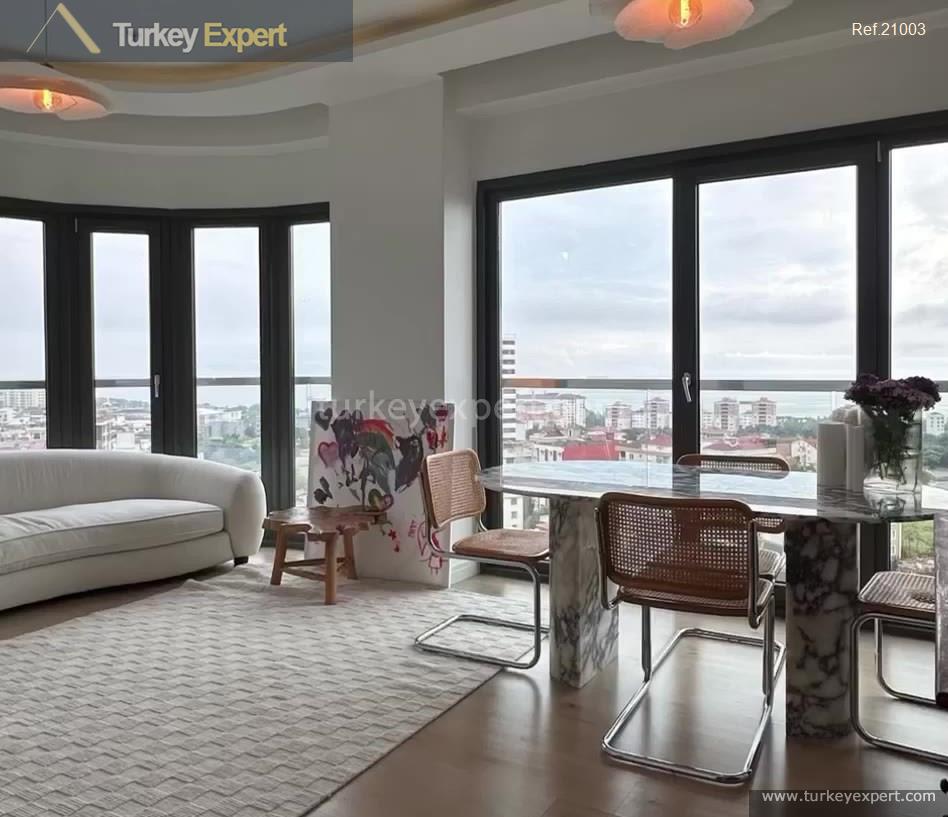 11th floor 3-bedroom apartment with sea views in Istanbul, Kartal 0
