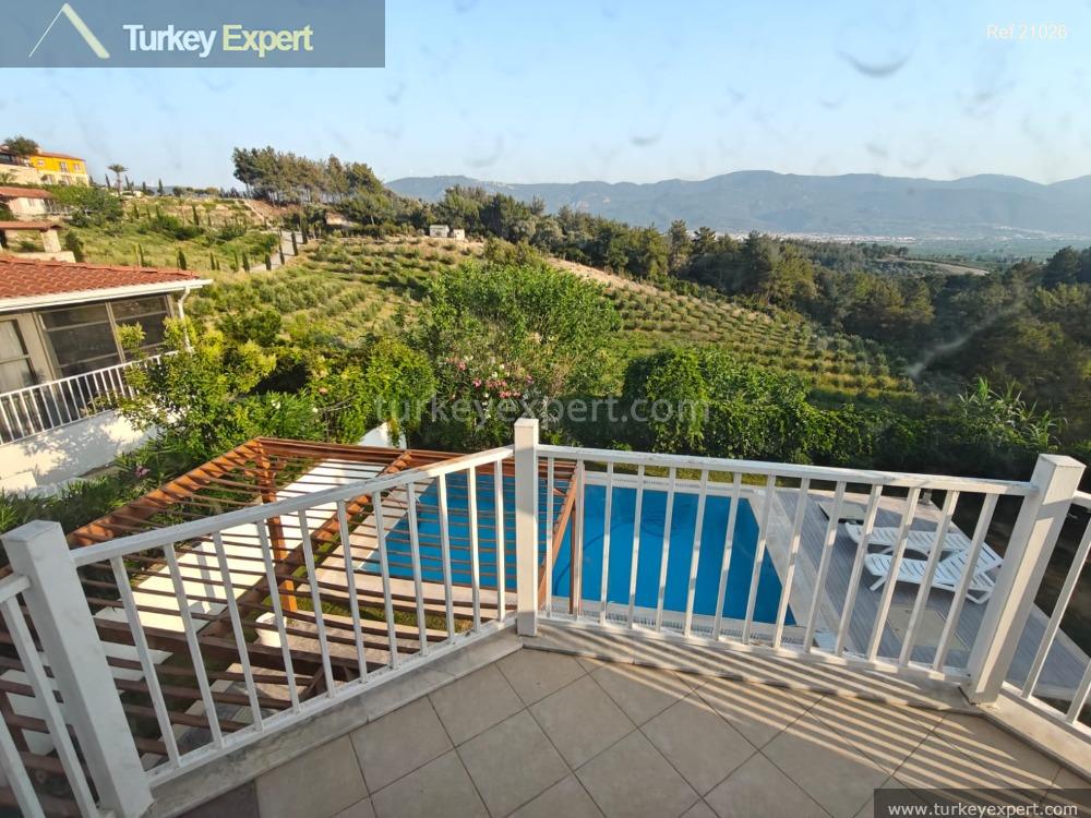 Detached villa with private pool, garden and open views in Kusadasi 0