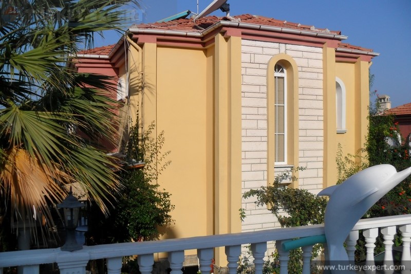 Kuşadası�nda site içinde müstakil yazlık