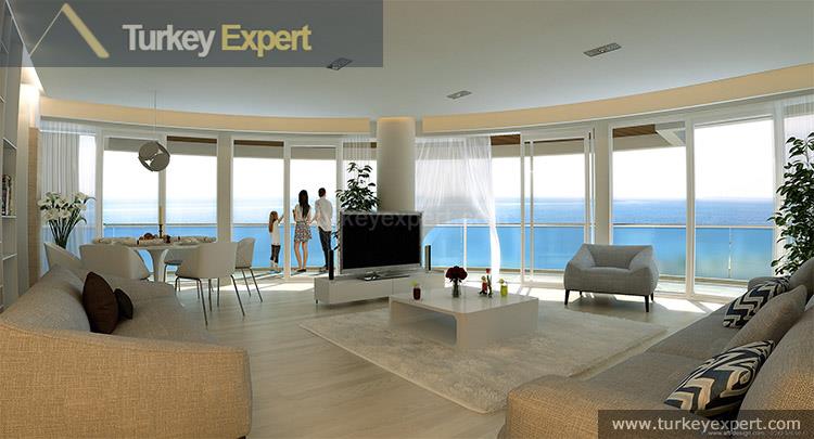 luxury seaside homes for sale15