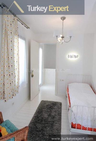 3 750 000 Tl Bodrum Bitez De Satilik Deniz Manzarali Tas Villa
