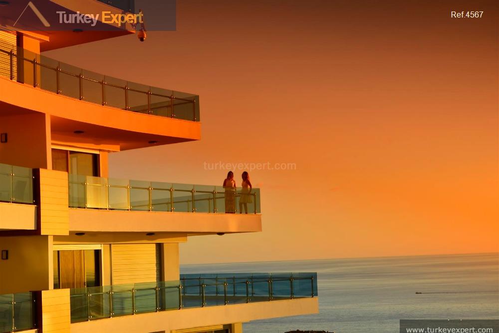 Luxury Alanya apartments for sale in a modern complex, open sea views