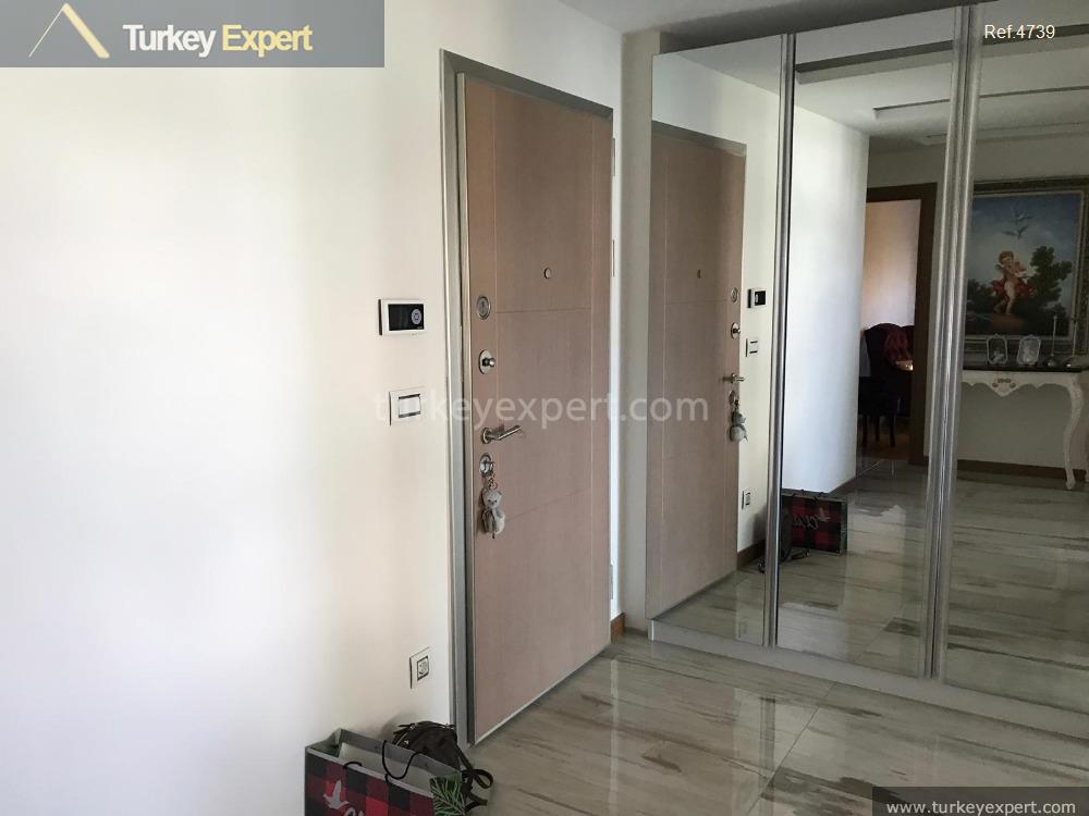 3bedroom spacious apartment in izmir1