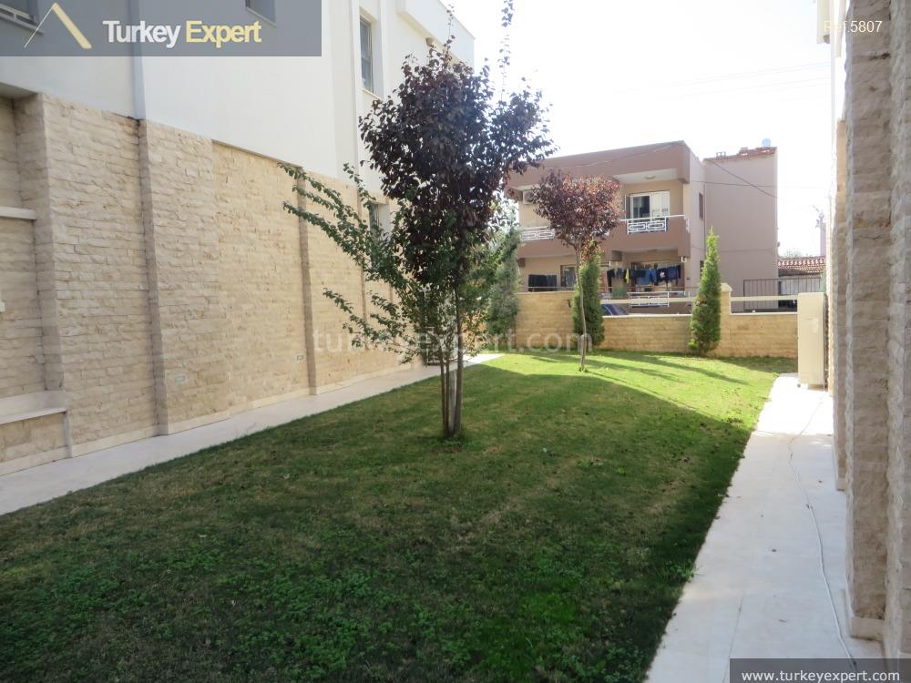 detached villa in izmir guzelbahce17