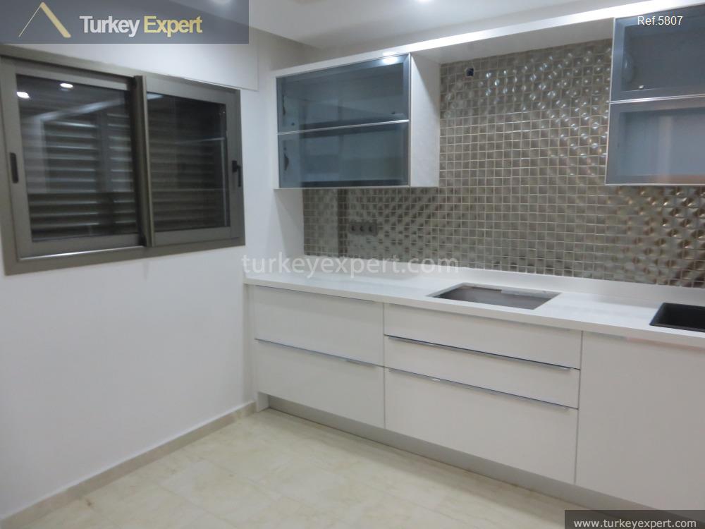 detached villa in izmir guzelbahce8