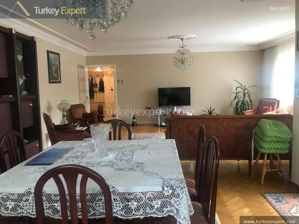 karsiyaka apartment of 165 m218