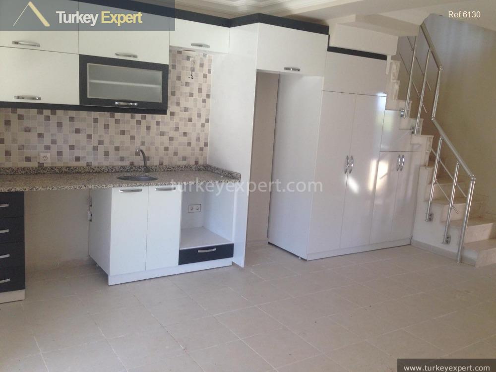 semidetached villas a few steps20