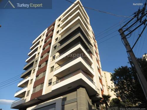 Spacious Izmir city apartment with sea views for sale