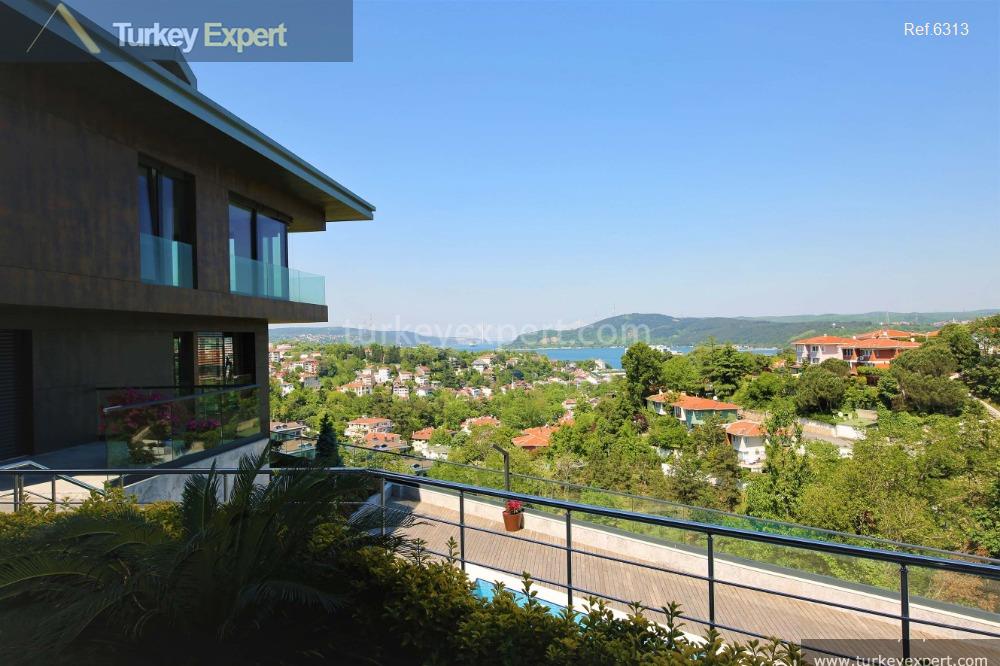 Luxury flats with competitive prices in an elegant neighborhood near Tarabya 1