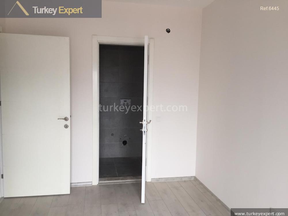 spacious threebedroom apartment in izmir11