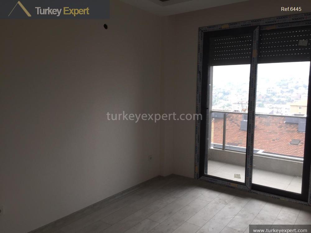 spacious threebedroom apartment in izmir13