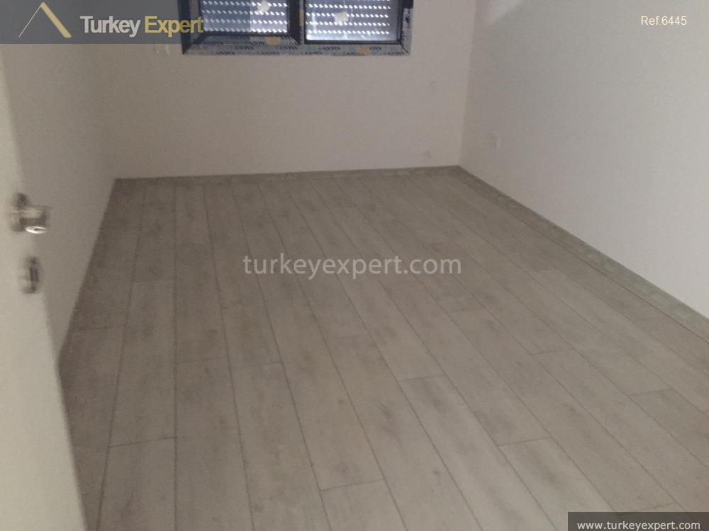 spacious threebedroom apartment in izmir15