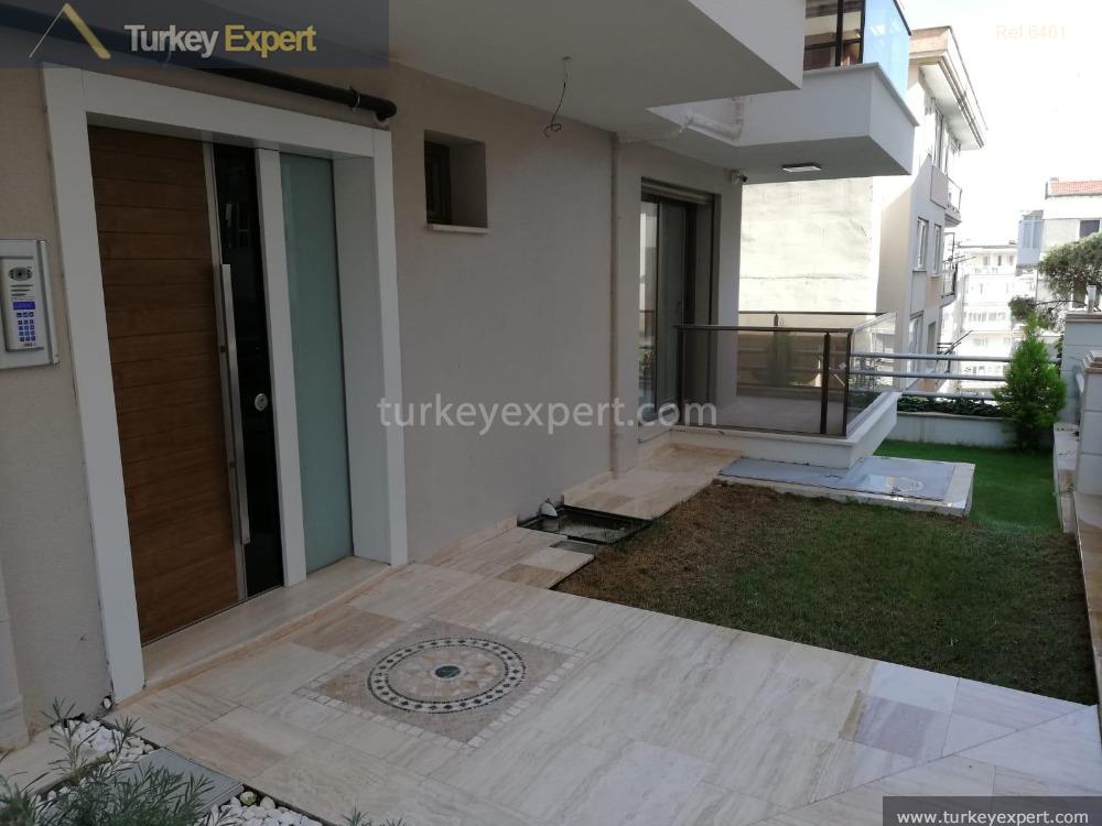middle floor apartment in izmir102