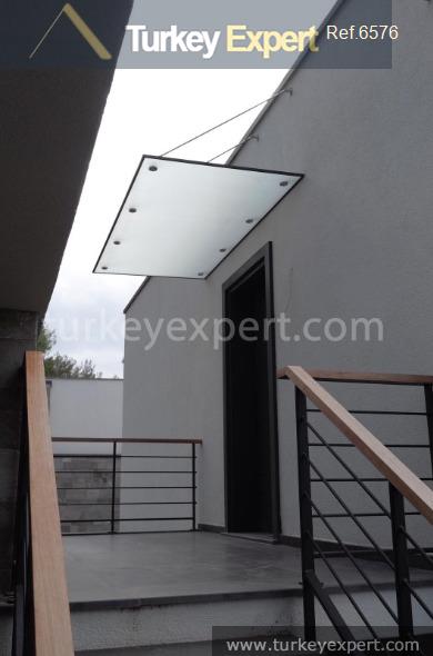 large independent villa with sea24