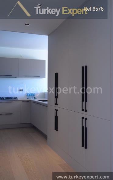 large independent villa with sea32