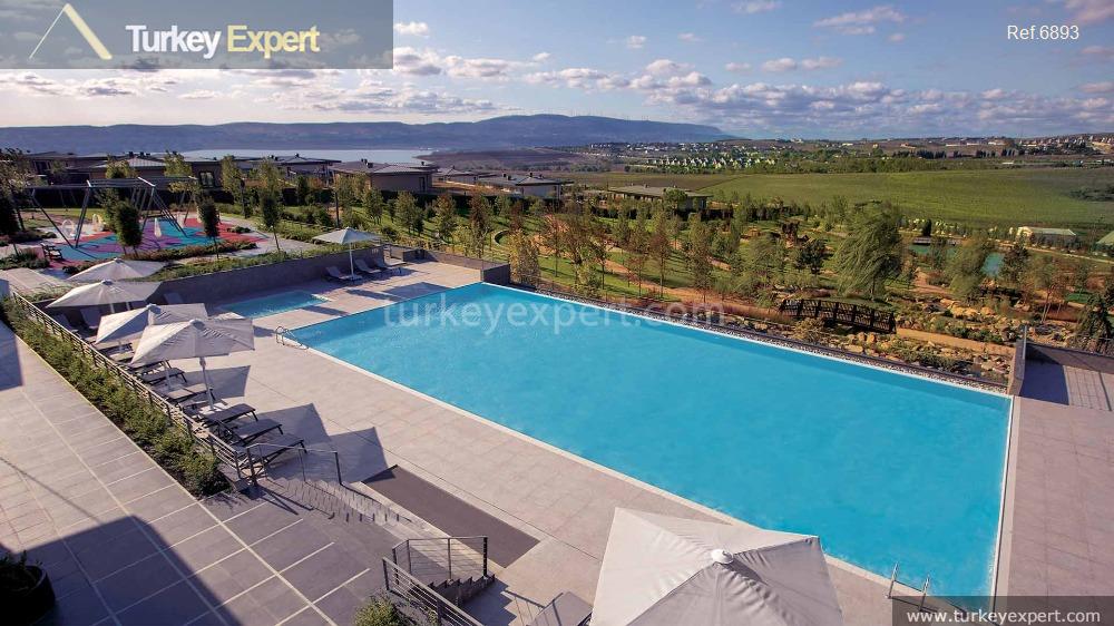 Luxury family villas in the most peaceful location of European Istanbul 0
