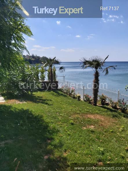 seafront home in istanbul with1