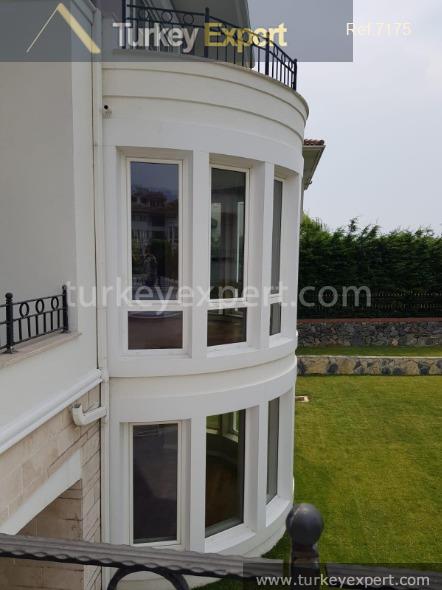 exclusive villas with sea views6
