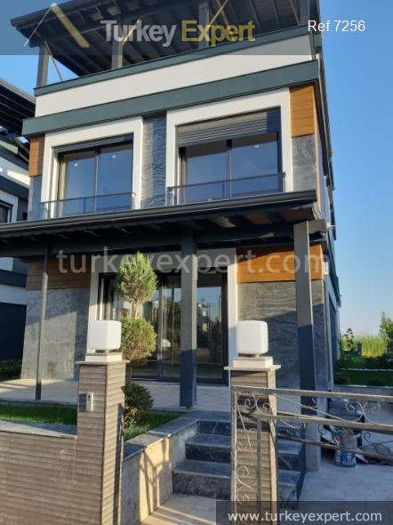 1homes for sale in izmir31