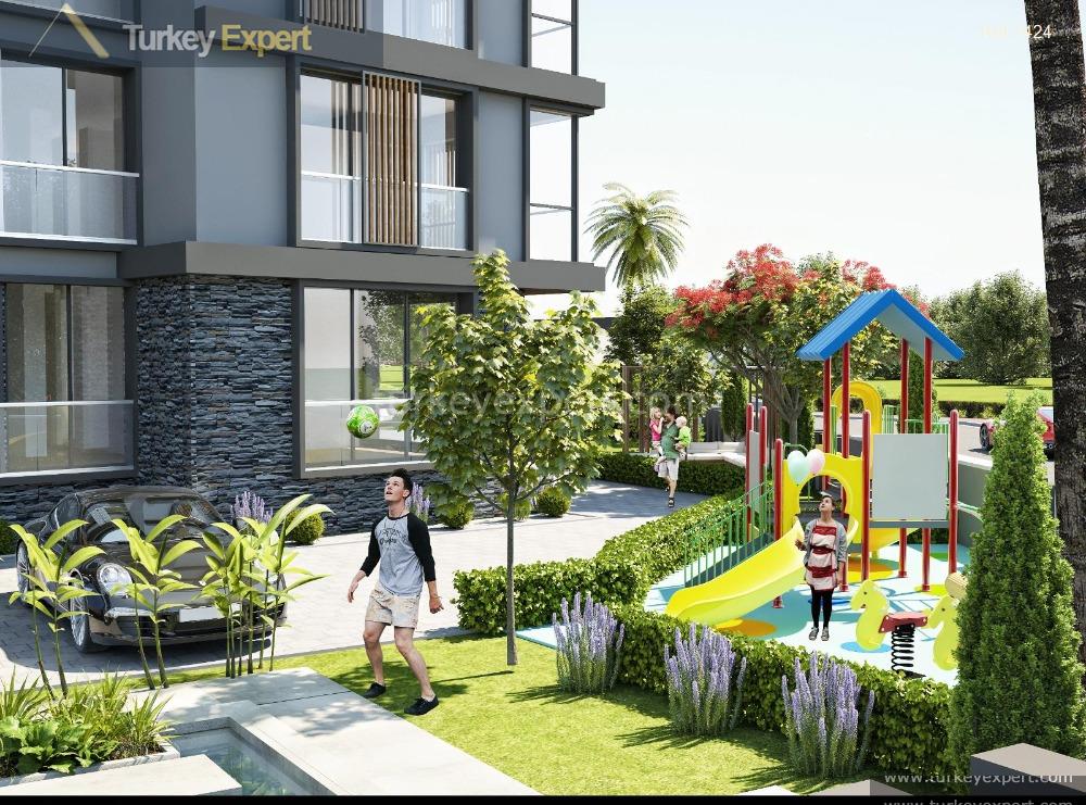New residential apartment project near shops and market in Kusadasi