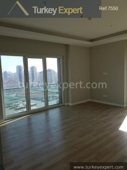 apartments for sale near mall23