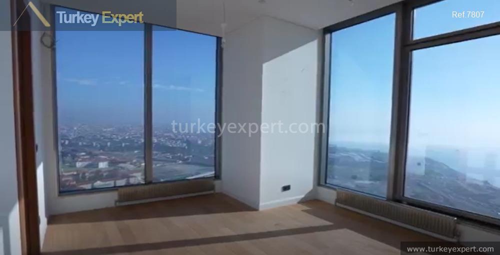 Apartments for sale in Zeytinburnu on the sea-front with spectacular sea views 1
