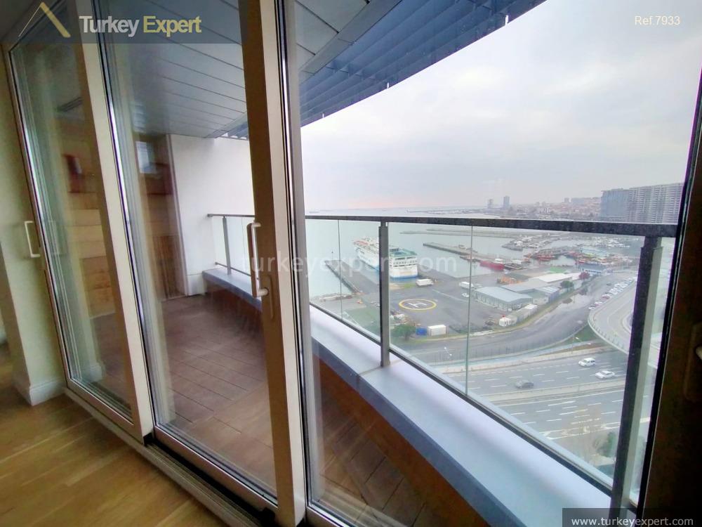 Sea-view two-bedroom apartment for sale in Ottomare Suits in Zeytinburnu Istanbul 1