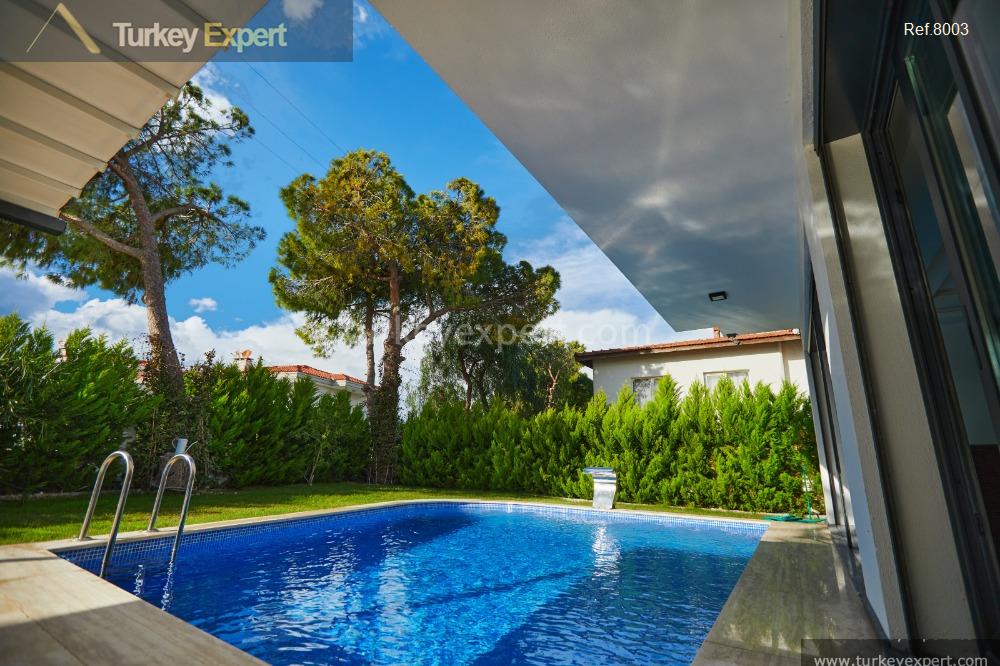 Beautiful house for sale in Cesme with a private pool and views, Izmir 0