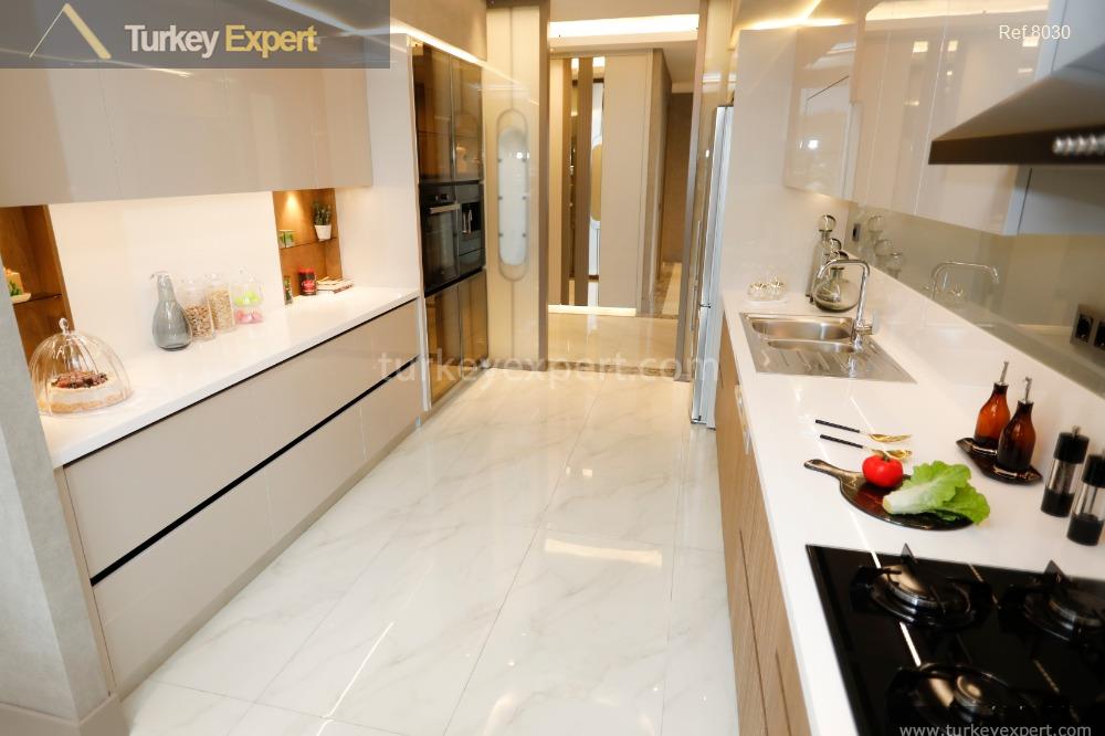 Family-oriented luxury apartments for sale in Istanbul Beylikduzu in the Kavakli neighborhood 1