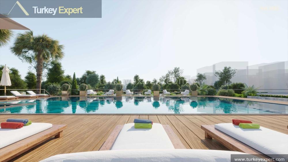 Luxury apartments for sale in Izmir, central location with facilities 1