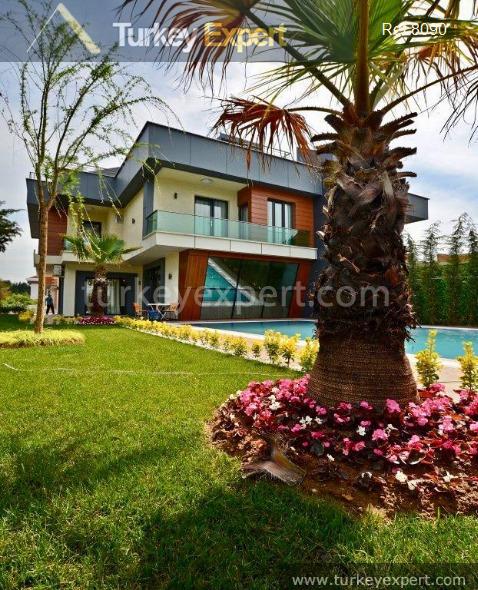 1seaview villa in beylikduzu with5